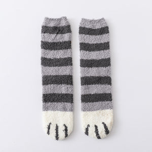 PawPrint Fuzzy Socks